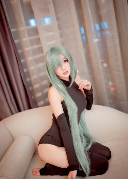 艳尸崔莹未删减版在线播放_720免费全集观看