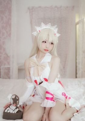 男人激烈吮乳吃奶视频_DVD完整在线观看